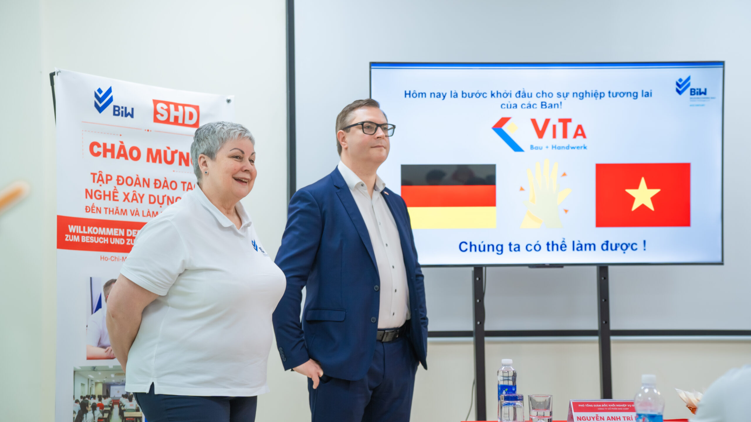 SHD tiếp đón BiW