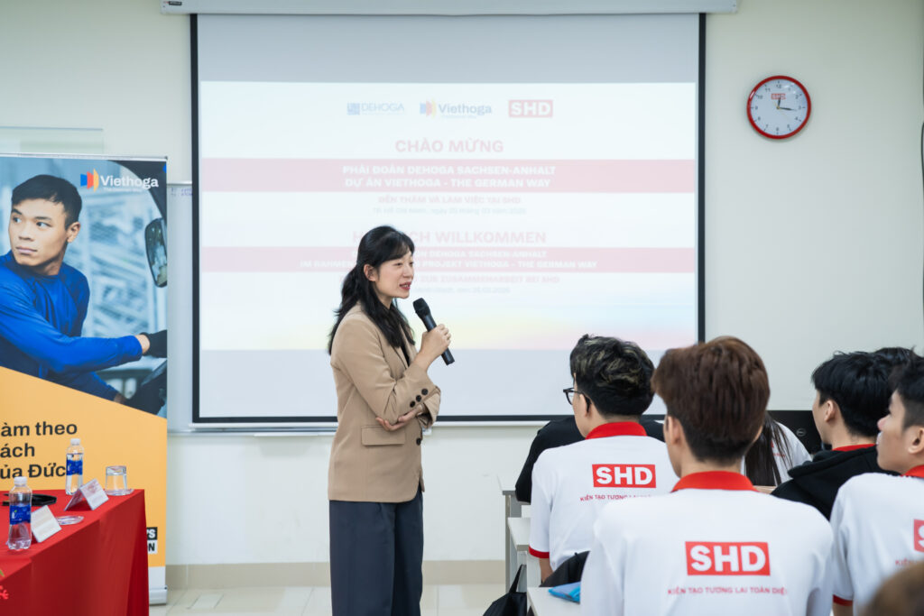 SHD tiếp đón Dehoga